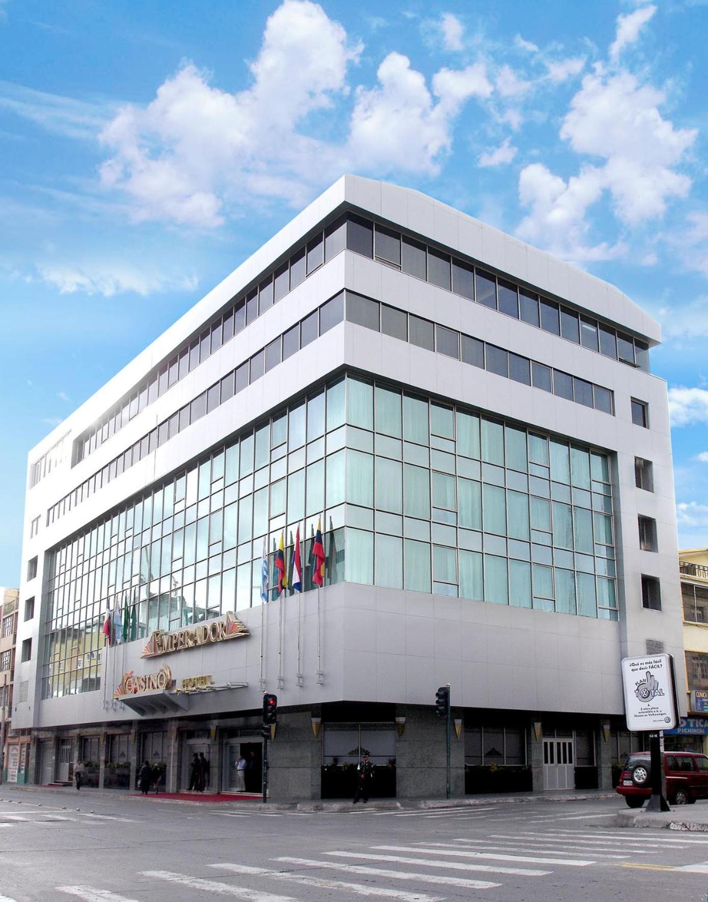 Hotel Emperador Ambato Kültér fotó