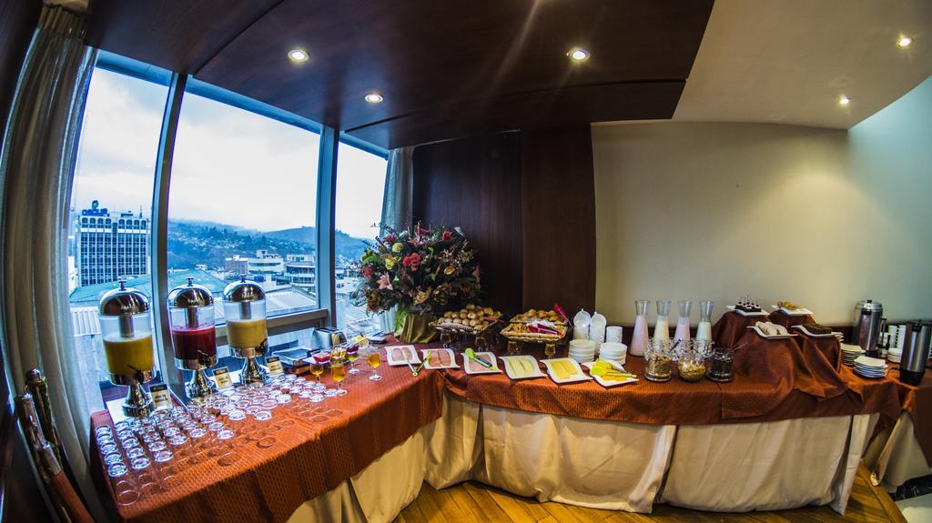 Hotel Emperador Ambato Kültér fotó
