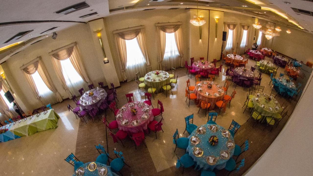 Hotel Emperador Ambato Kültér fotó